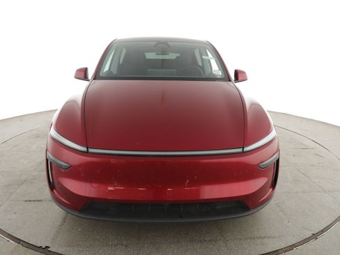 Used 2026 Tesla Model Y 2WD image 2