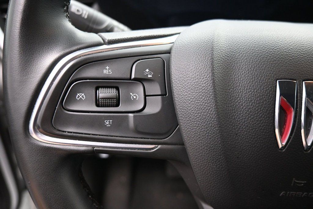 Used 2024 Buick Encore GX Sport Touring FWD image 17