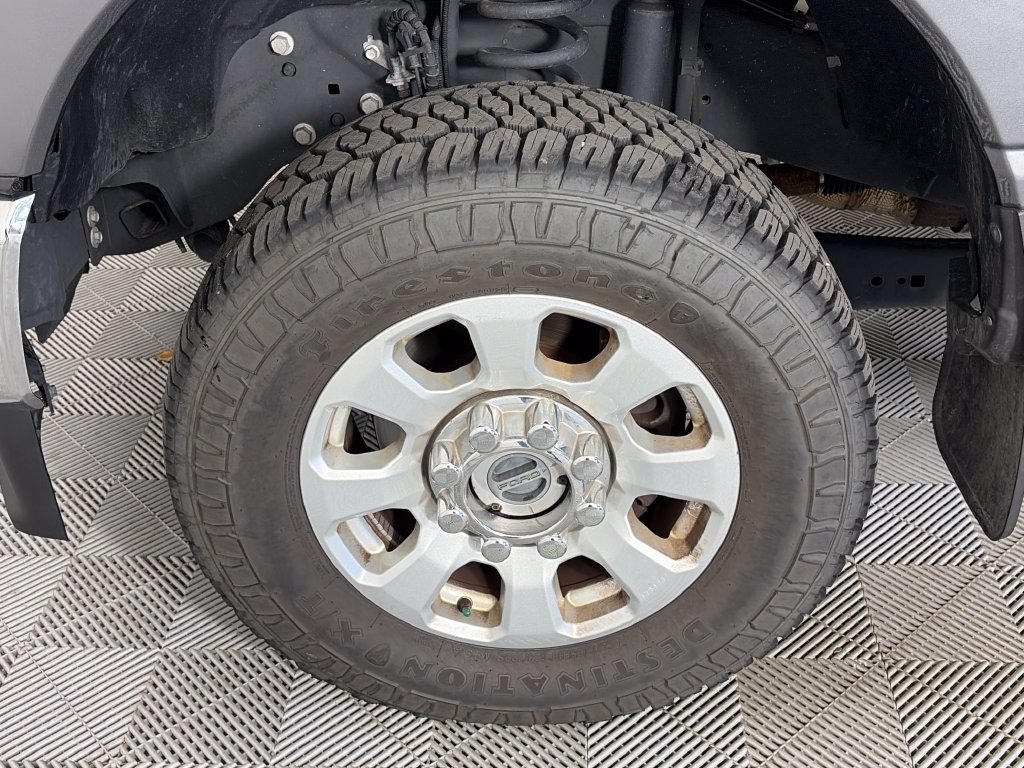 Used 2023 Ford F350 XLT AWD/4WD image 8