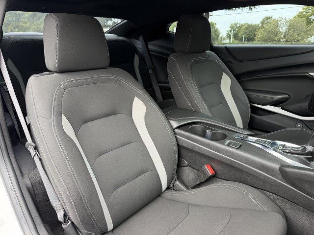 Used 2020 Chevrolet Camaro LT w/ RS Package RWD image 30