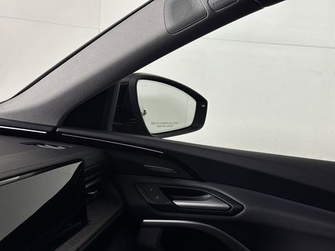 Used 2025 Audi Q5 Premium Plus w/ Premium Plus image 19