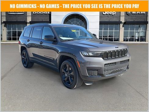 New 2025 Jeep Grand Cherokee L Altitude AWD/4WD image 1