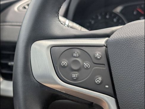 Used 2023 GMC Terrain SLT w/ Tech Package FWD image 17