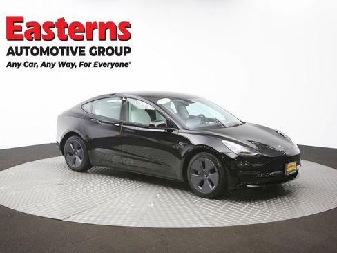 Used 2023 Tesla Model 3 Standard Range image 44