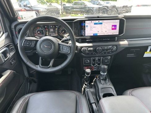 New 2026 Jeep Wrangler Unlimited Rubicon AWD/4WD image 21