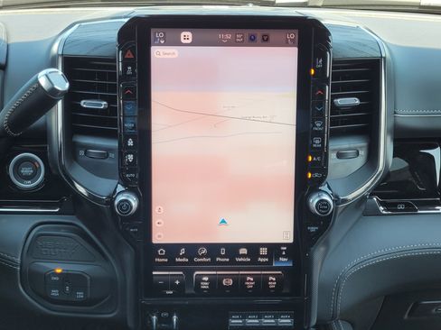 New 2025 RAM 3500 Limited image 15