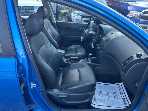 Used 2012 Hyundai Elantra FWD image 12