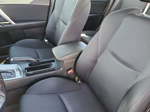 Used 2010 MAZDA MAZDA3 s Sport image 12