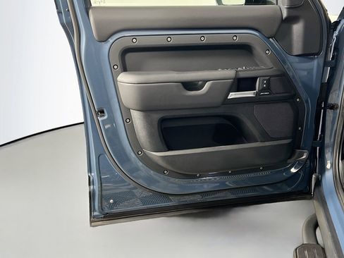 Certified 2025 Land Rover Defender 110 S AWD/4WD image 18