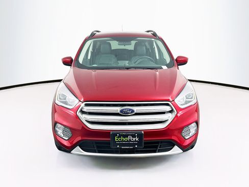Used 2019 Ford Escape SEL FWD image 2
