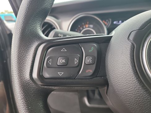 Used 2023 Jeep Gladiator Sport AWD/4WD image 28