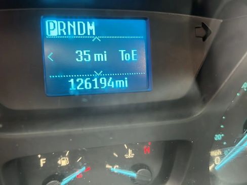 Used 2015 Ford Transit 250 130 Low Roof image 9