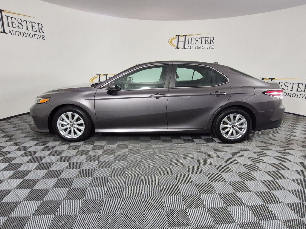 Used 2020 Toyota Camry LE w/ Carpet Mat Package FWD image 7