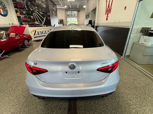 Used 2022 Alfa Romeo Giulia Sprint AWD/4WD image 3