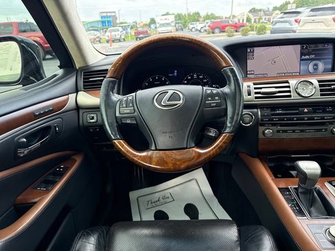 Used 2014 Lexus LS 460 L RWD image 16