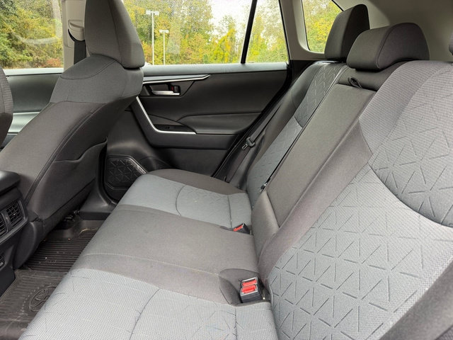 Certified 2025 Toyota RAV4 XLE w/ Convenience Package AWD/4WD image 11