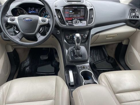 Used 2014 Ford Escape Titanium FWD image 10