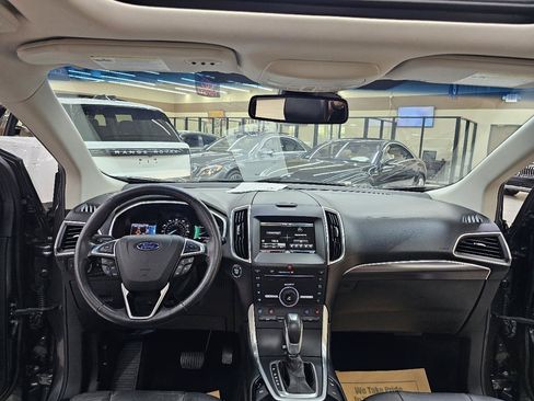 Used 2015 Ford Edge Titanium w/ Equipment Group 302A FWD image 28