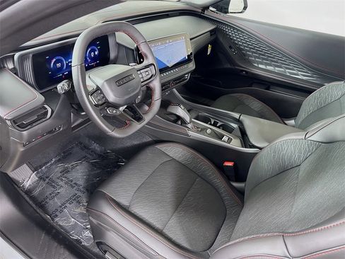 Used 2025 Dodge Charger R/T w/ Quick Order Package 25M R/T image 24