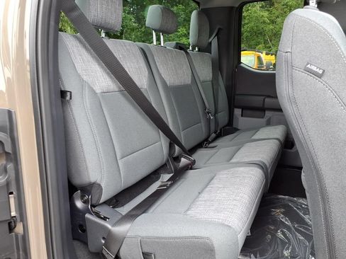 New 2027 Ford F350 XLT w/ FX4 Off-Road Package AWD/4WD image 15