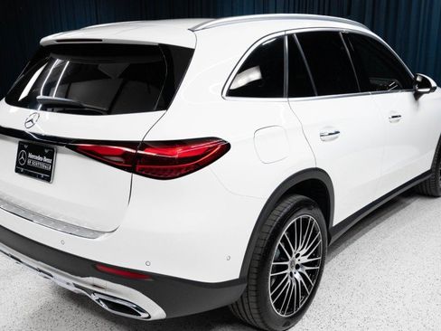 New 2026 Mercedes-Benz GLC 300 image 5