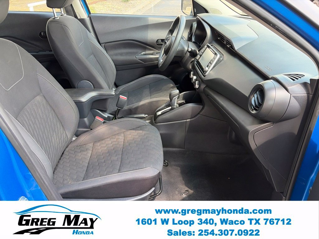 Used 2021 Nissan Kicks S FWD image 13