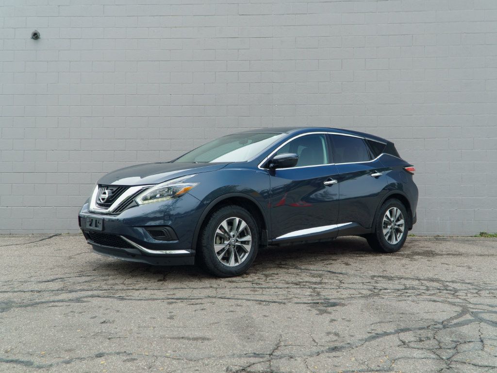 Used 2018 Nissan Murano S FWD image 1