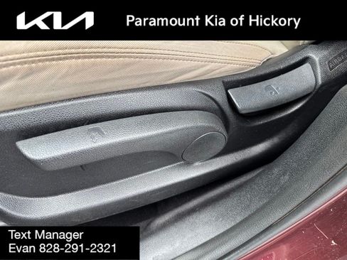 Used 2016 Kia Sorento FWD image 19
