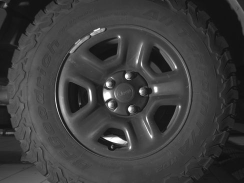 Used 2018 Jeep Wrangler Unlimited Sport AWD/4WD image 17