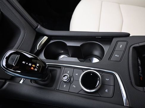 New 2026 Cadillac XT5 Sportv AWD/4WD image 30