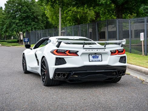 Used 2023 Chevrolet Corvette Stingray Premium Cpe w/ Z51 Performance Package RWD image 10