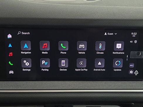 Certified 2025 Porsche Cayenne AWD/4WD image 17
