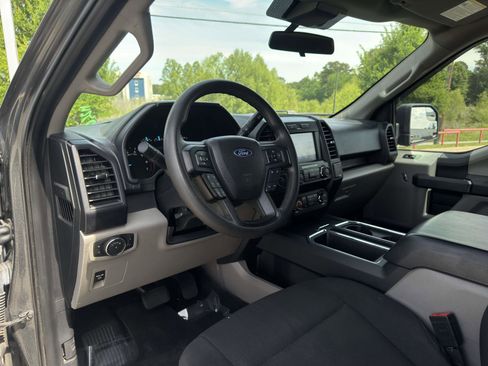 Used 2020 Ford F150 XL w/ Equipment Group 101A Mid AWD/4WD image 13