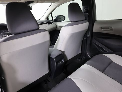 Used 2023 Toyota Corolla LE image 30