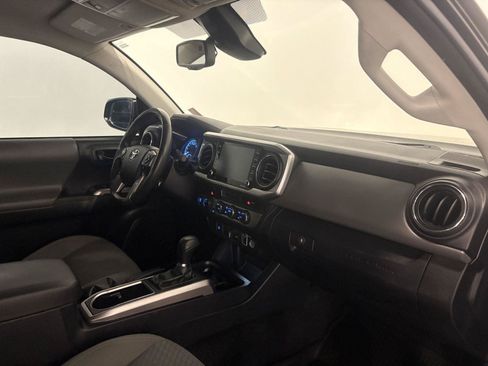Used 2023 Toyota Tacoma SR5 AWD/4WD image 42