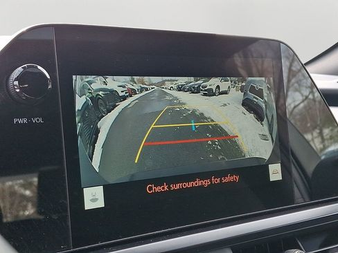 Used 2024 Lexus UX 250h AWD w/ Premium Package image 19