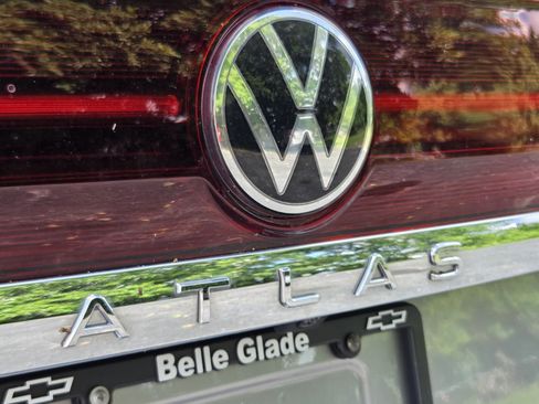 Used 2025 Volkswagen Atlas SEL Premium R-Line AWD/4WD image 14