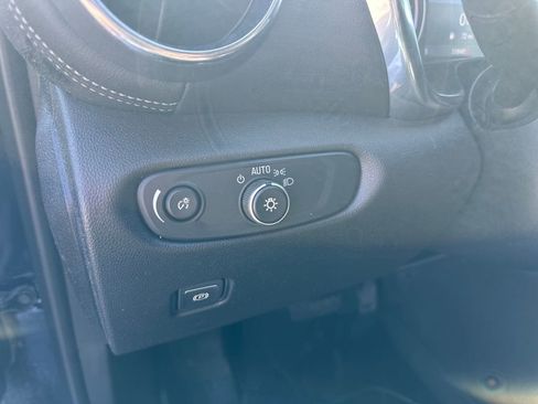 Used 2024 Chevrolet Blazer LT w/ LPO, Floor Liner Package image 15