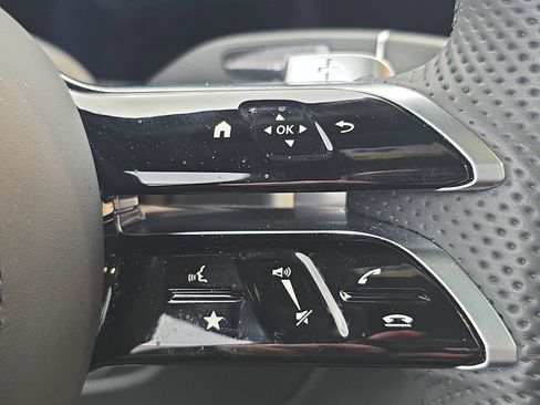 Used 2025 Mercedes-Benz G 550 G 550 image 17