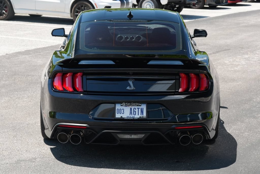 Used 2022 Ford Mustang Shelby GT500 w/ Technology Package RWD image 15
