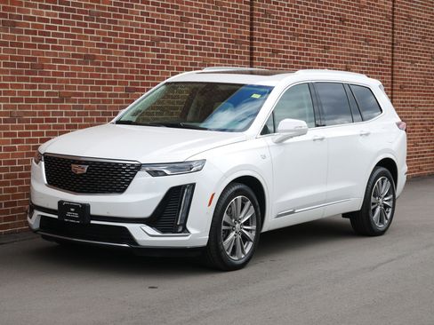 Used 2022 Cadillac XT6 Premium Luxury w/ Technology Package AWD/4WD image 1