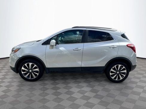 Used 2021 Buick Encore Preferred image 8
