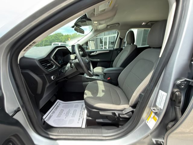 Used 2021 Ford Escape SE FWD image 19