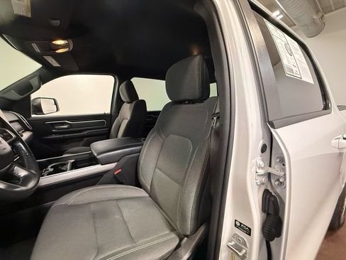 Used 2022 RAM 1500 Big Horn AWD/4WD image 60