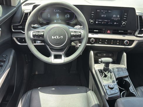 Used 2024 Kia Sportage LX AWD/4WD image 14