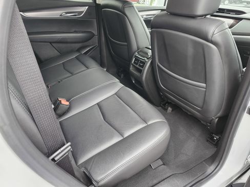 Used 2018 Cadillac XT5 Premium Luxury AWD/4WD image 23