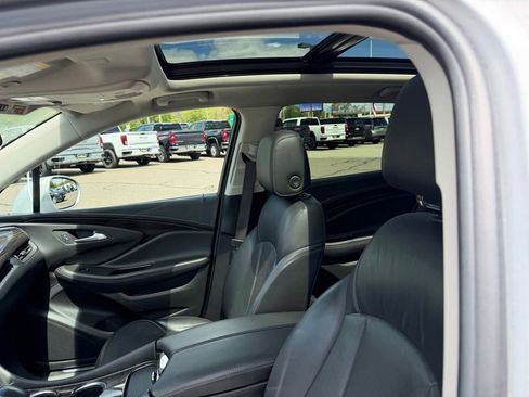 Certified 2019 Buick Envision Essence w/ LPO, Cargo Package AWD/4WD image 16