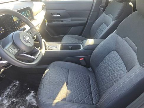 New 2026 Nissan Kicks SV w/ Cold Weather Package image 29