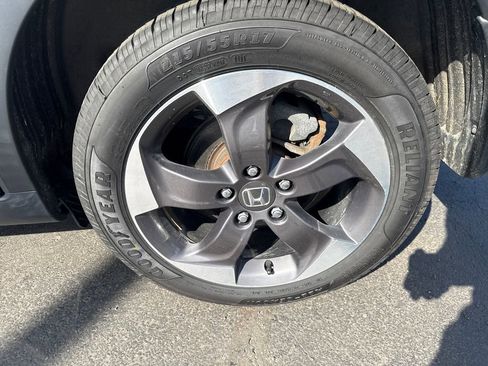 Used 2018 Honda HR-V EX image 34