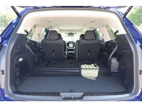 New 2026 Subaru Ascent Touring AWD/4WD image 31